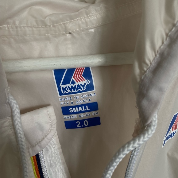 White Kway - Picture 3 of 4
